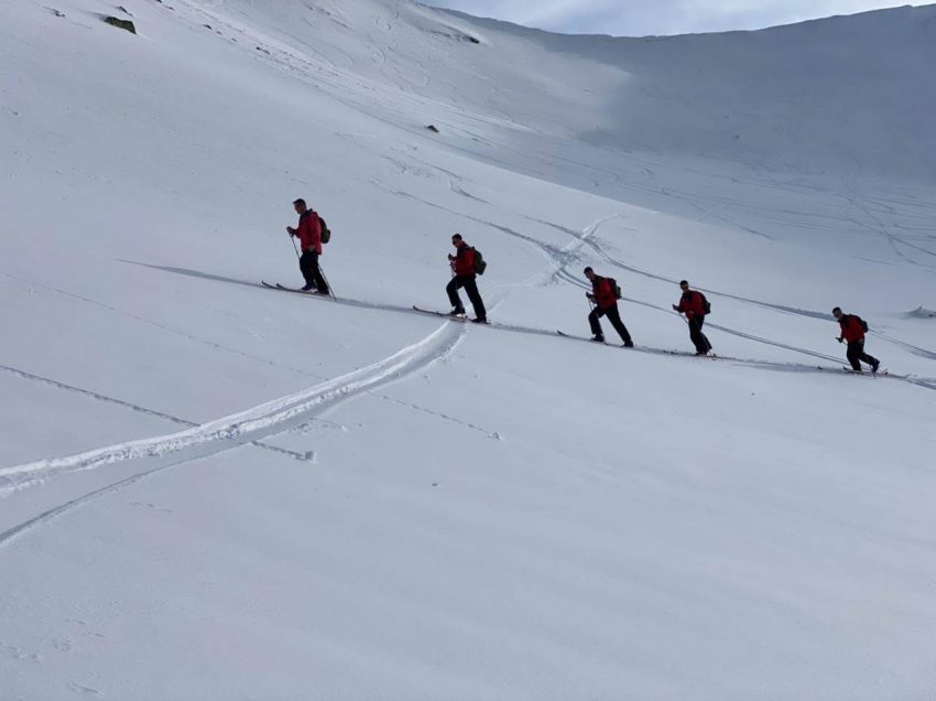 Pjesëtarët e FSK-së trajnohen për intervenim në kushte të vështira dimërore