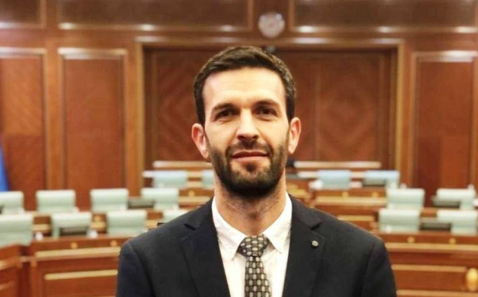 Rrahmani i VV-së e publikon fjalimin e tij: Fëmijët kanë të drejtë të kenë babë