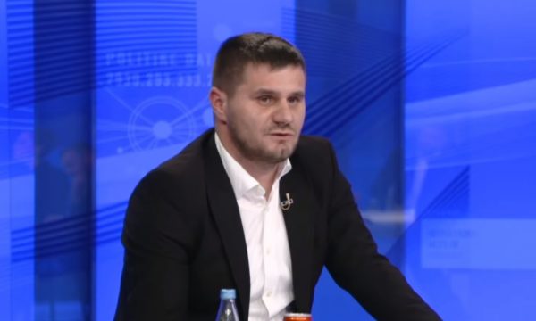 Ardijan Rrusta ofendoi Ganimete Musliun, Olluri: Rrasne në burg këtë katunar