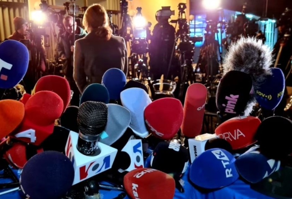 Takimi Kurti-Vuçiq shkon sërish në pauzë