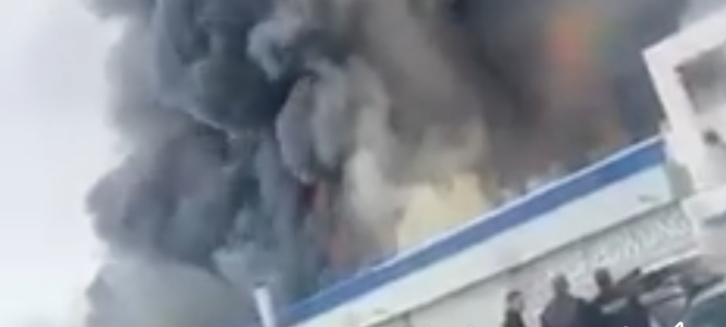 Digjet një pjesë e ‘Elkos’ në Pejë