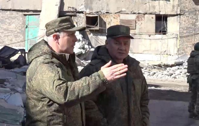 Ministri rus i mbrojtjes viziton ushtarët në Ukrainë