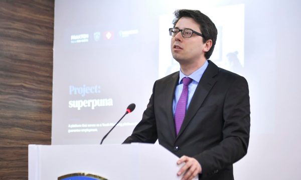 Qeveria krenohet me rezultatet e “Superpunës”, opozita dhe sindikata e shohin si mashtrim