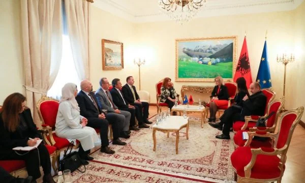 ​Nikolla: Bashkëpunimi mes Kuvendeve të Shqipërisë dhe Kosovës është intensiv