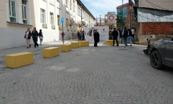 Prishtina bëhet për herë të parë me “Rrugë për fëmijë”