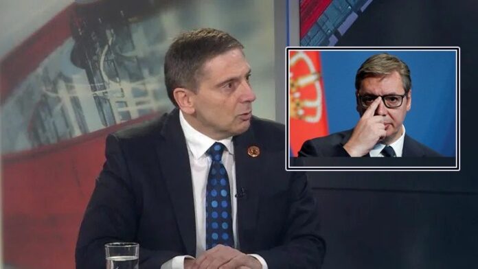 Kryetari republikan në Serbi, Sanduloviq: Vuçiq mund të shkojë në Kosovë kur ta pranojë masakrën e Reçakut dhe të kërkojë falje