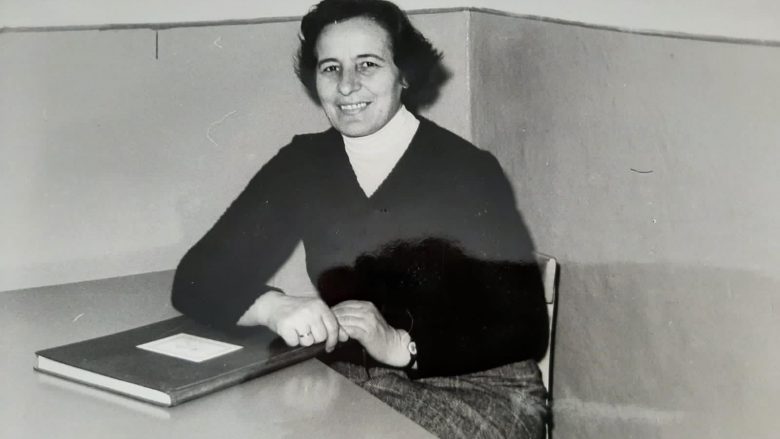 Vdes veteranja e arsimit, Drande Mita Tupeci, luftëtare kundër analfabetizmit