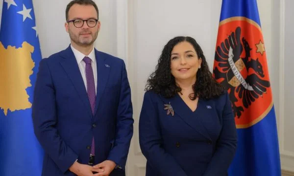 Vela akuzon Serbinë për ndërhyrje në zgjedhjet e veriut