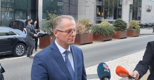 Bislimi lajmërohet nga Brukseli, tregon çka u fol me Petkoviqin