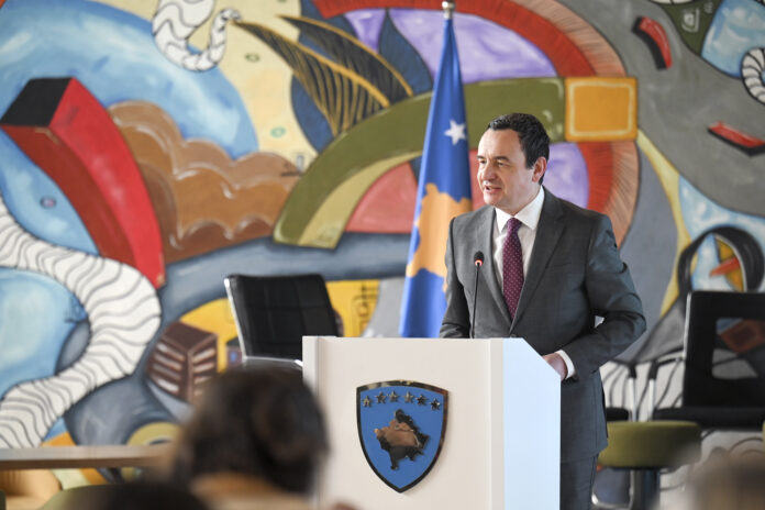 Kurti: Përkundër barrierave, gratë dhe vajzat kanë dhënë kontribut të vlefshëm në zhvillimin e shkencës dhe teknologjisë