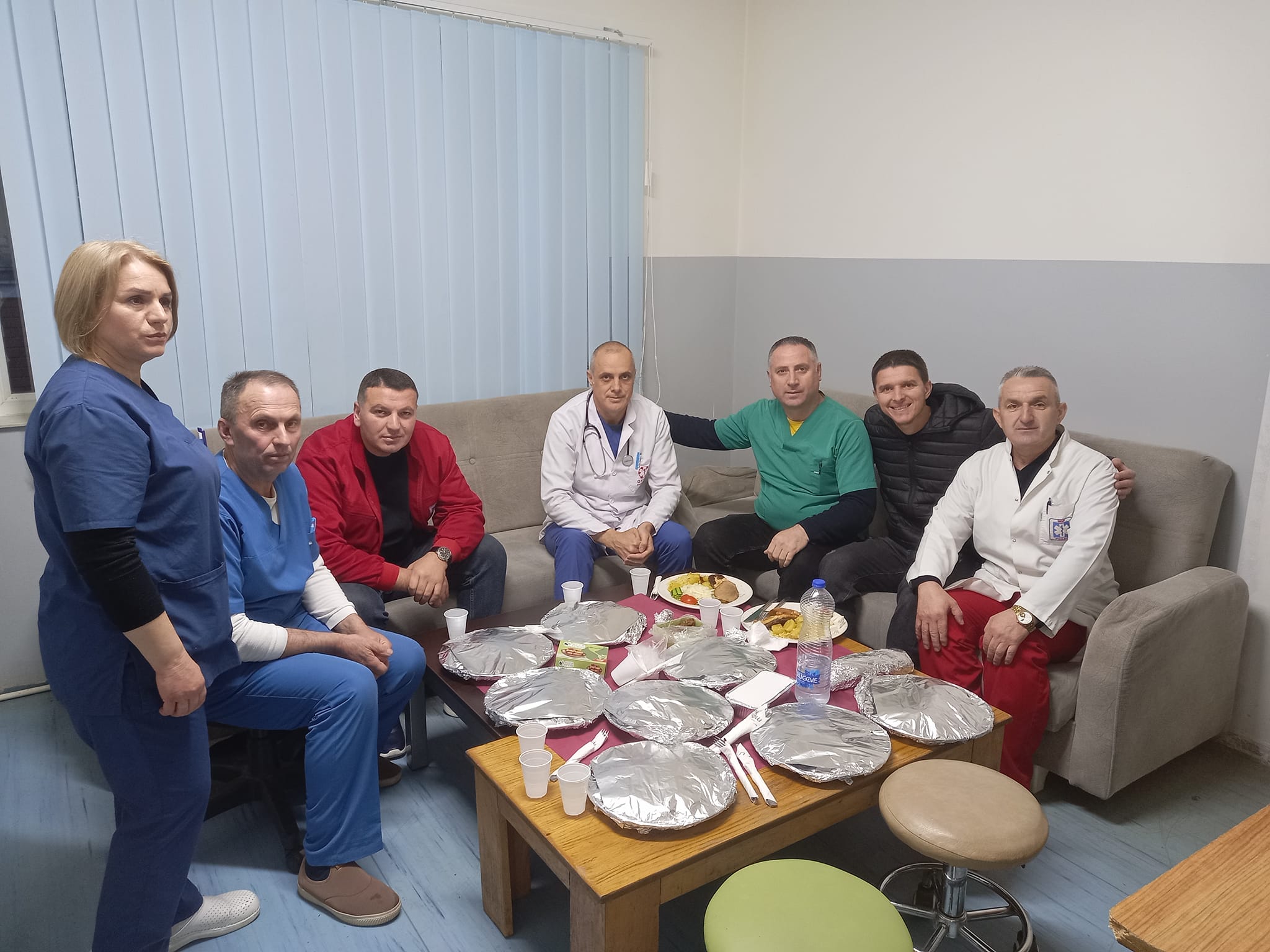 Shoqata Humanitare Tradita ka dërguar sot ushqim për iftar në emergjencë