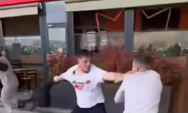 Përleshje në Aeroportin e Prishtinës, disa persona rrahen mes vete – VIDEO