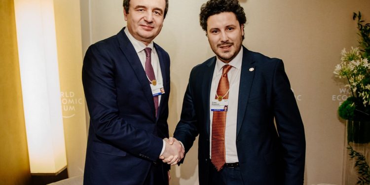 Çfarë parasheh marrëveshja për trafikun ajror që nënshkruan dje Kosova dhe Mali i Zi