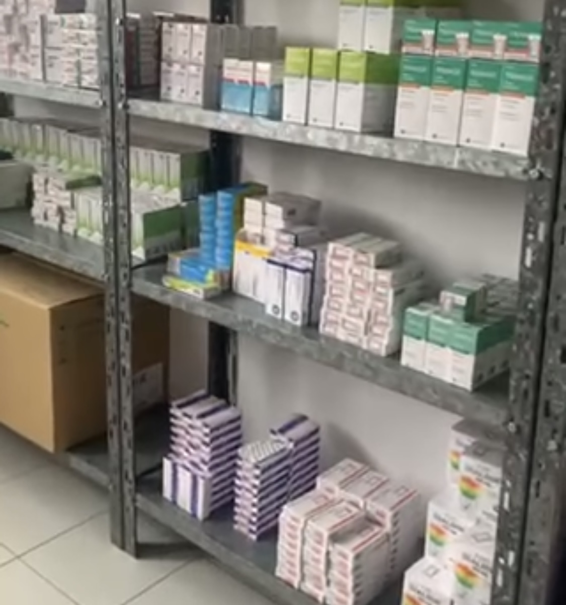 QKMF-ja në Podujevë furnizohet me barna: „Furnizimi më i mirë në historikun e QKMF-së“