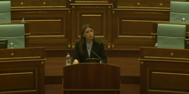 Ministrja Haxhiu reagon pas vendimit të Supremes për lirimin nga akuza të Naser Pajazitajt