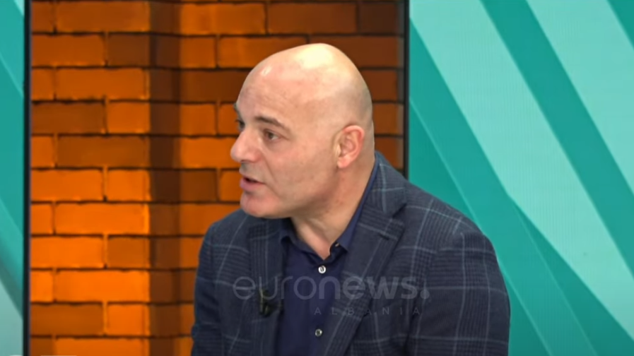 Fevziu akuzon presidenten Vjosa Osmani për qëndrimin e mbajtur ndaj UÇK-së