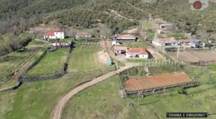 Banorët e fundit të fshatit shqiptar të zbrazur nga emigrimi: Ne nuk ikim kurrë