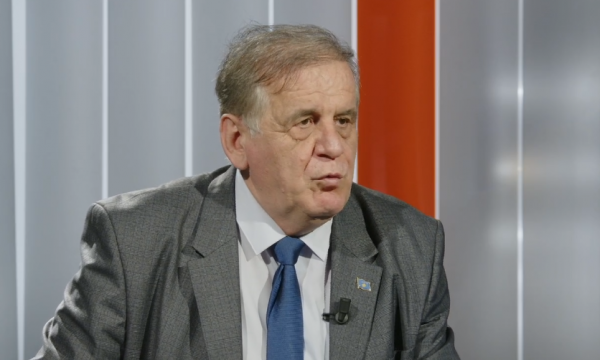 Spahiut: Ka shumë ateistë opinionistë, në Kuvend s’duhej të kishte më shumë se një