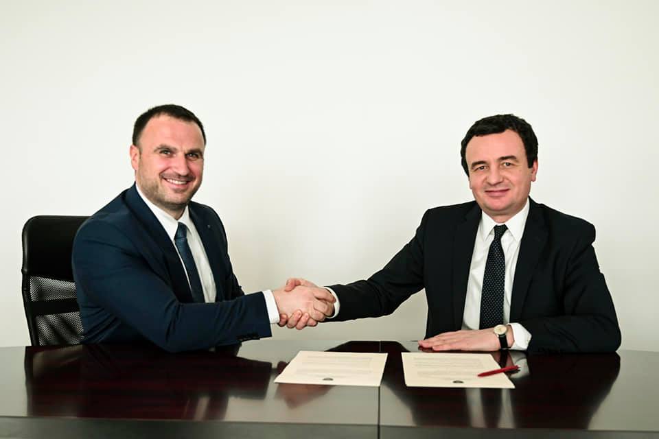 Pasuria e Luan Dalipit, shefit të stafit të Kryeministrit: Shtëpi, banesë, dy vetura, mbi 60 mijë euro të ruajtura në bankë