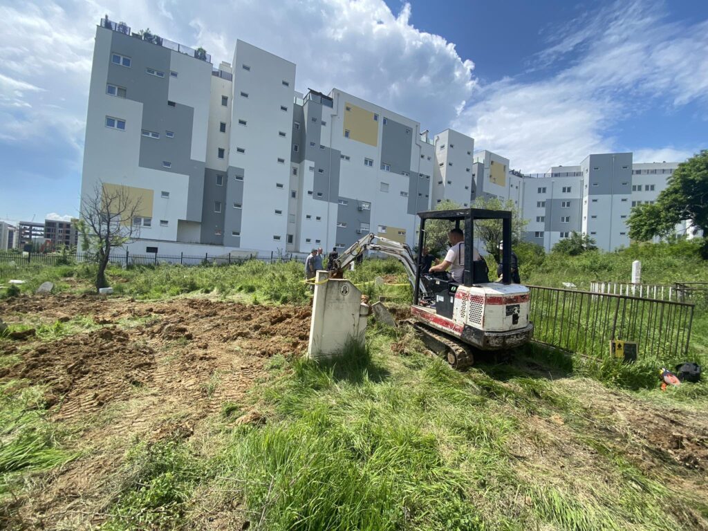 Detaje të reja për mbetjet mortore në “Mati 1”, trupat dyshohen të jenë të pacientëve që trajtoheshin në spitalin e Prishtinës