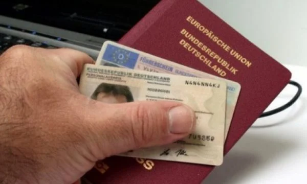 Gjermania lehtëson procesin e bashkimit familjar për një kategori