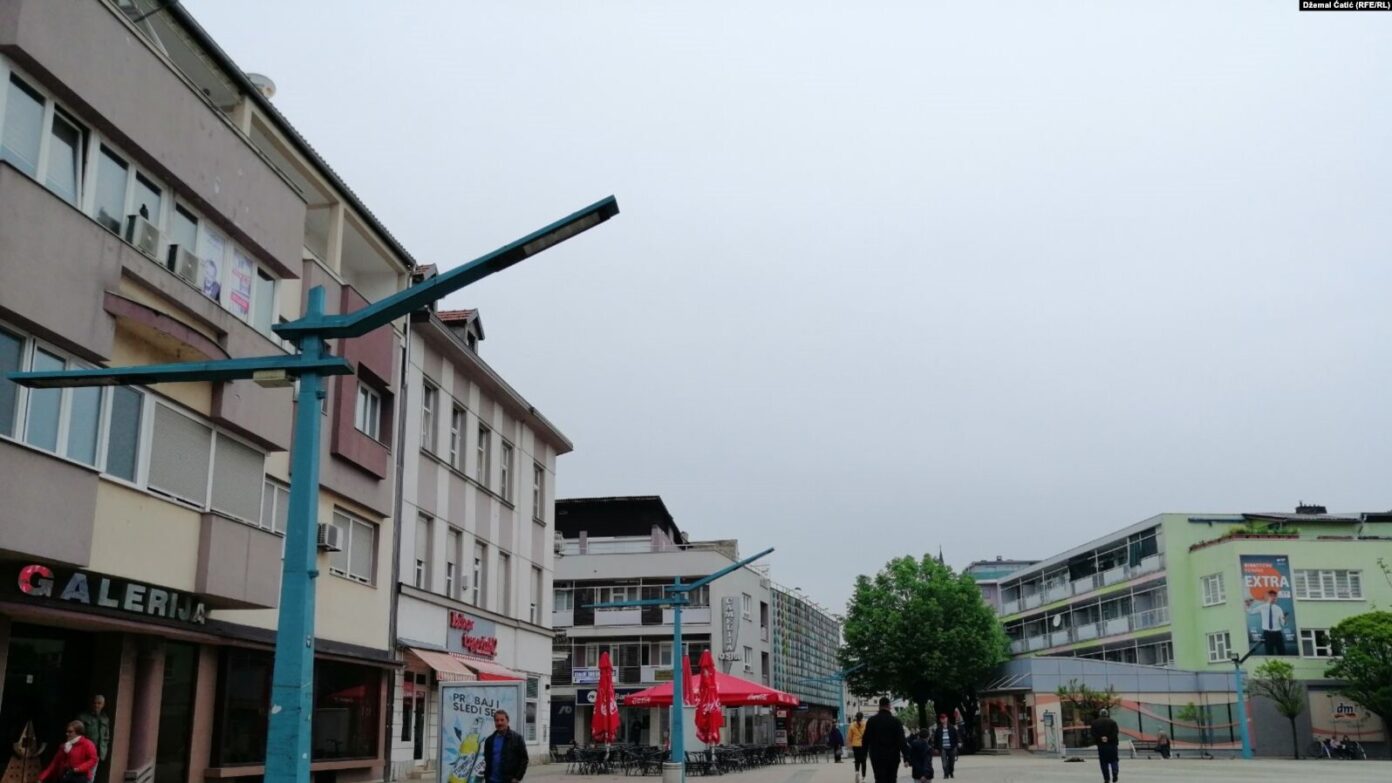 Pas Serbisë edhe në Bosnjë dhe Hercegovinë paralajmërohet krim në shkollë, arrestohet i dyshuari