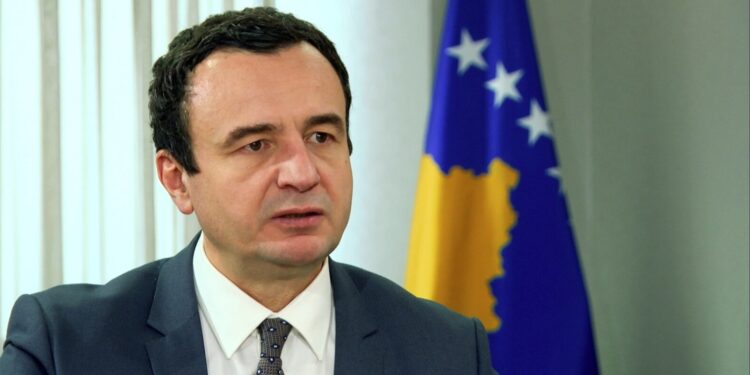 Kurti ndaj opozitës: Po pengojnë çdo reformë duke iu drejtuar Kushtetueses, sistemi i drejtësisë të zhvishet nga ndikimet politike