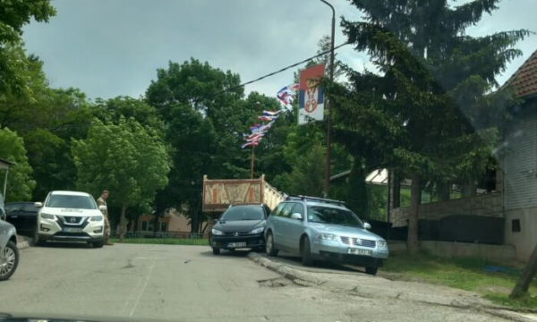 Situatë e tensionuar në Veri, a po përgatiten barrikada të reja atje?