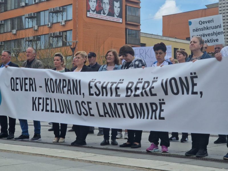 Punëtorët e sektorit privat – Qeverisë e kompanive: Është bërë vonë, kthjelluni ose lamtumirë
