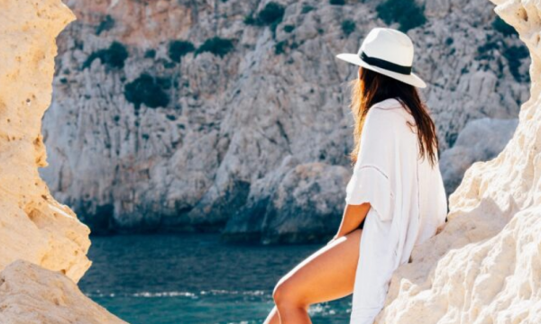 Kaq do të gjobiteni nëse ecni me rroba plazhi në qytetin e Budvës, në Mal të Zi