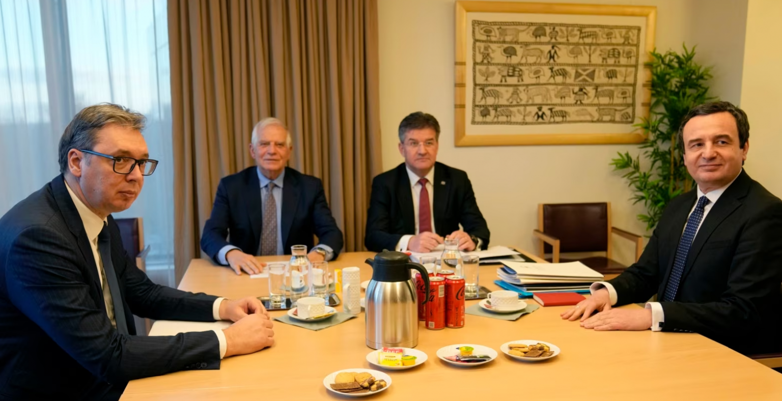 Borrell: Do t’i ftoj Kosovën e Serbinë për takim në Bruksel javën e ardhshme