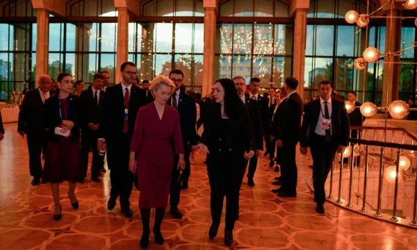 Osmani: S’kam plan të takohem me Vuçiqin, Serbia vazhdimisht ka shërbyer si satelit i Rusisë