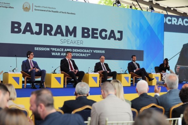 Begaj takon homologët e rajonit: Mos të lejohen provokime që destabilizojnë Kosovën