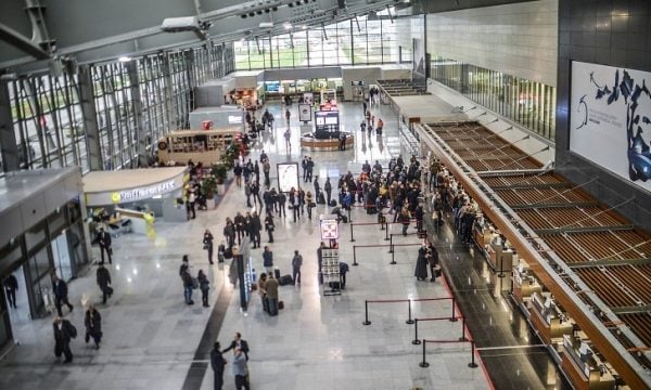 Aeroportit Ndërkombëtar të Prishtinës do t’i shtohen edhe katër porta të reja