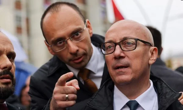 Tunden themelet e Listës Serbe në veri të Kosovës