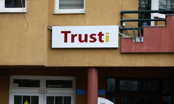 Trusti i bllokuar, që tre muaj pa bord