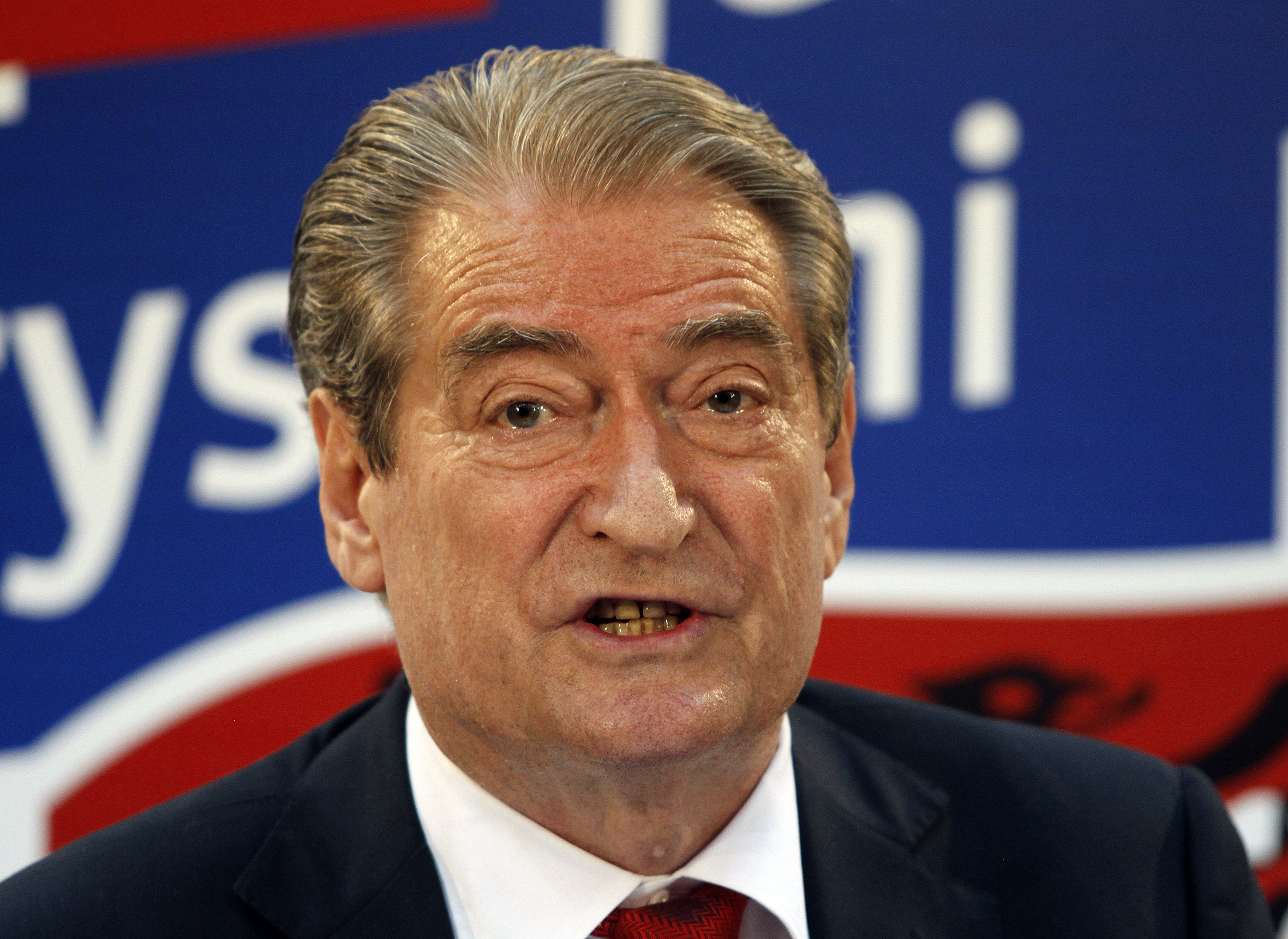 Berisha për arrestimin e policëve: Akt terrorist i urdhëruar direkt nga Putini i vogël