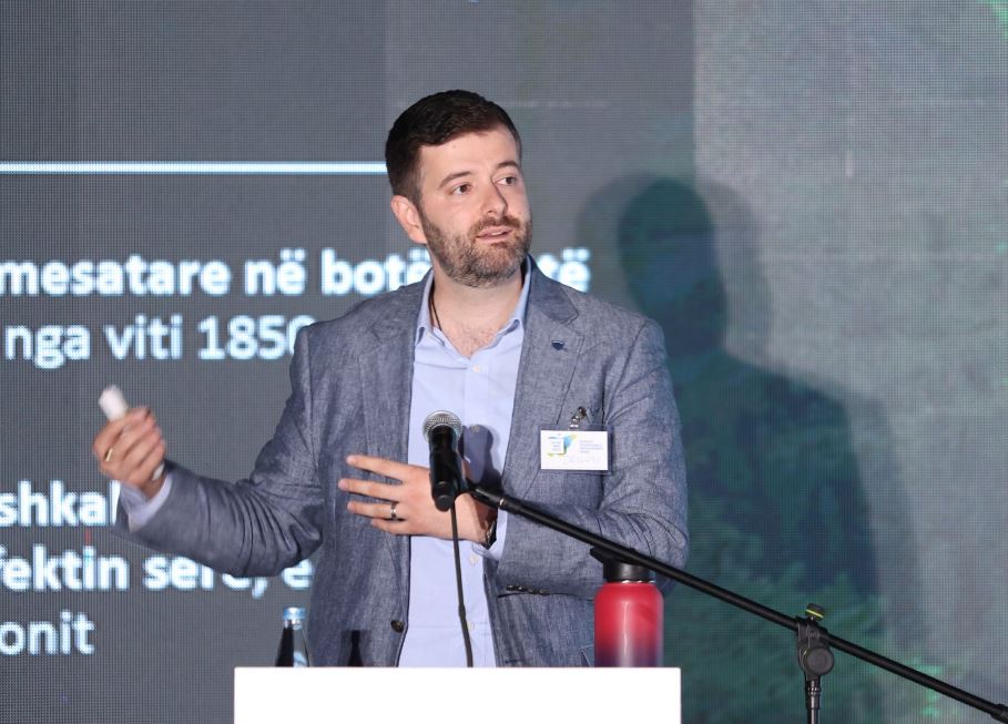 Shqiptaro-amerikanët kërkojnë mbështetje më të madhe nga SHBA për Kosovën