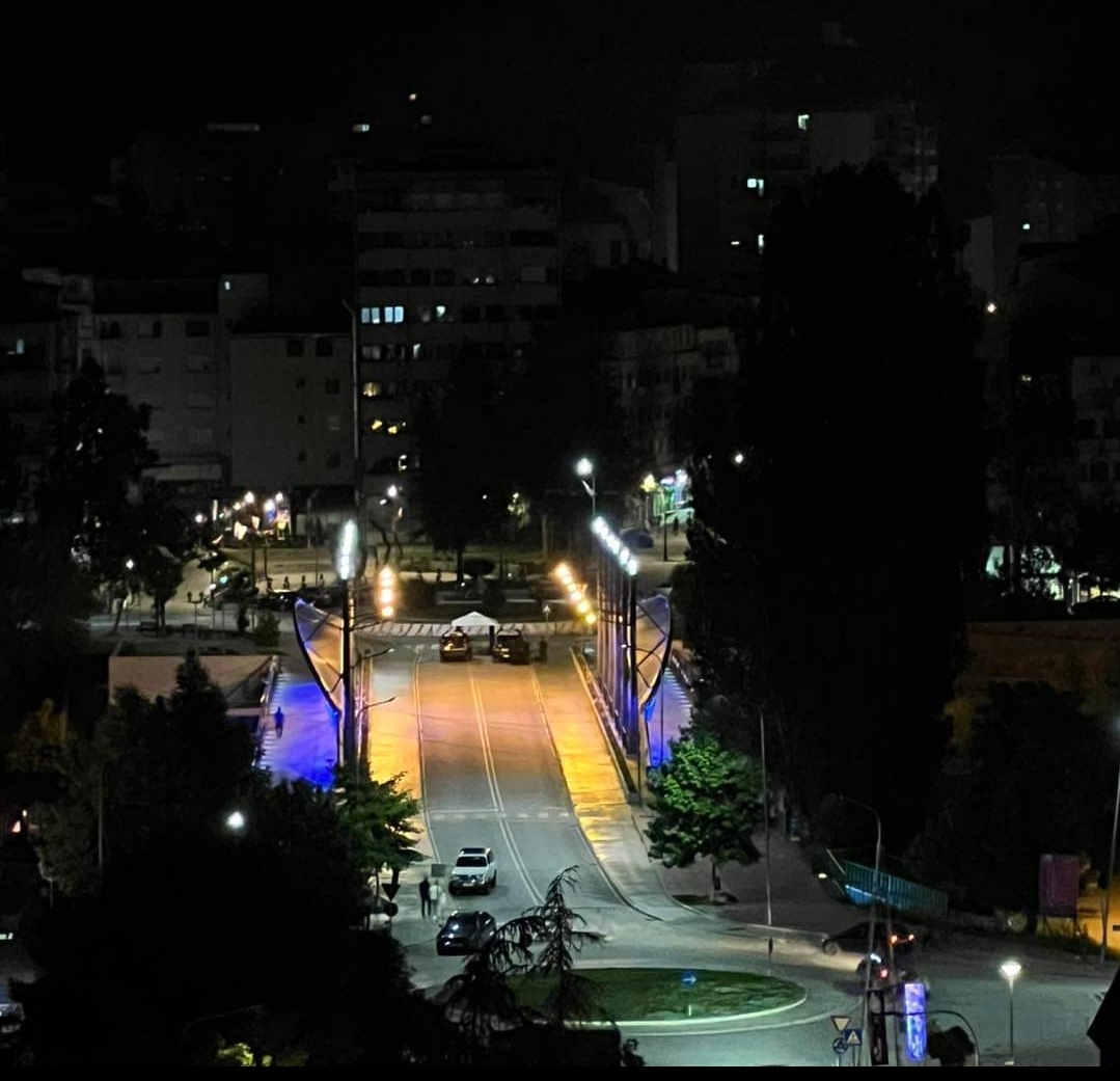 LAJMI I FUNDIT: Dëgjohen shpërthime të forta në veri, “dridhet” edhe jugu