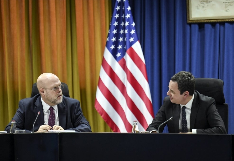 Hovenier për deklaratën e Kurtit: Diplomacia amerikane nuk është naive