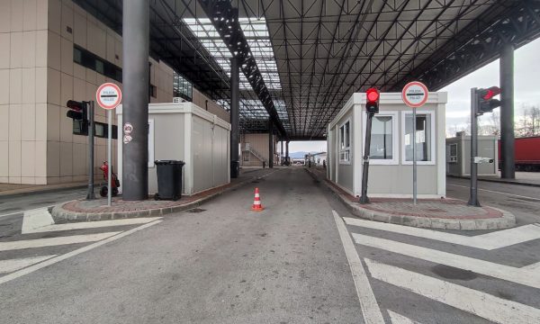 Lirohen për qarkullim tri pikat kufitare me Serbinë