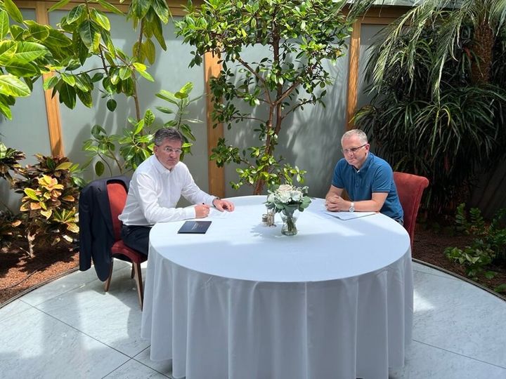 Lajçak dhe Bislimi bien dakord për hapat e parë drejt depërshkallëzimit në veri