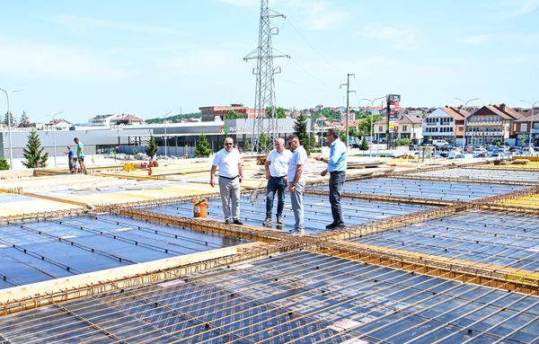 Bulliqi: Fillimi i vitit të ardhshëm na gjen me stacion të ri të autobusëve në Podujevë