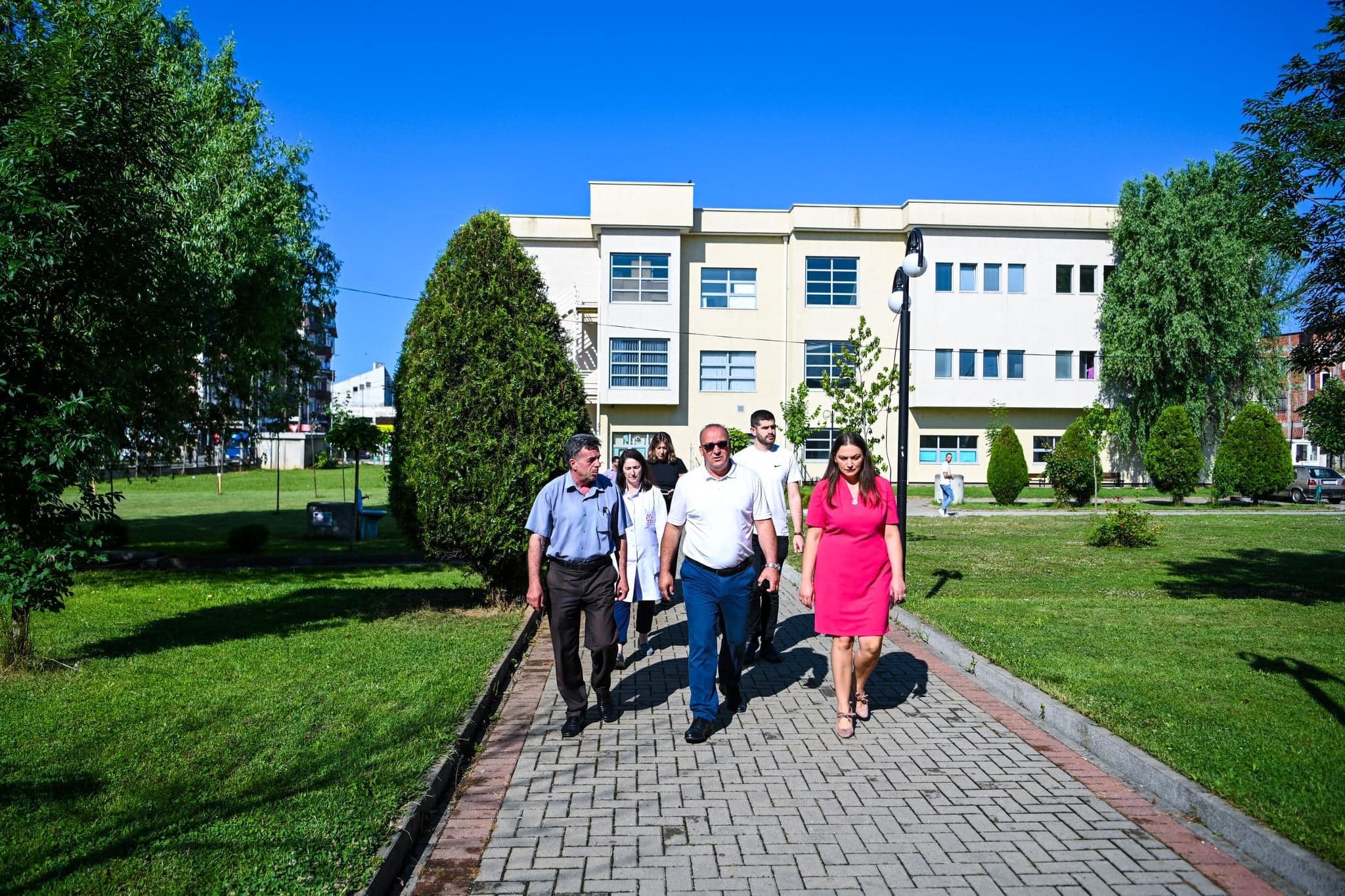 Vendosen dy aparatura të reja në QKMF-në e Podujevës (Foto)