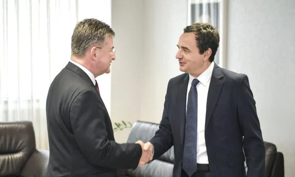 Ende nuk është konfirmuar takimi i Kurtit me Lajçakun