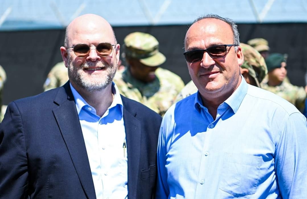 Bulliqi takohet me Ambasadorin e Shteteve të Bashkuara të Amerikës, z. Jeff Hovenier