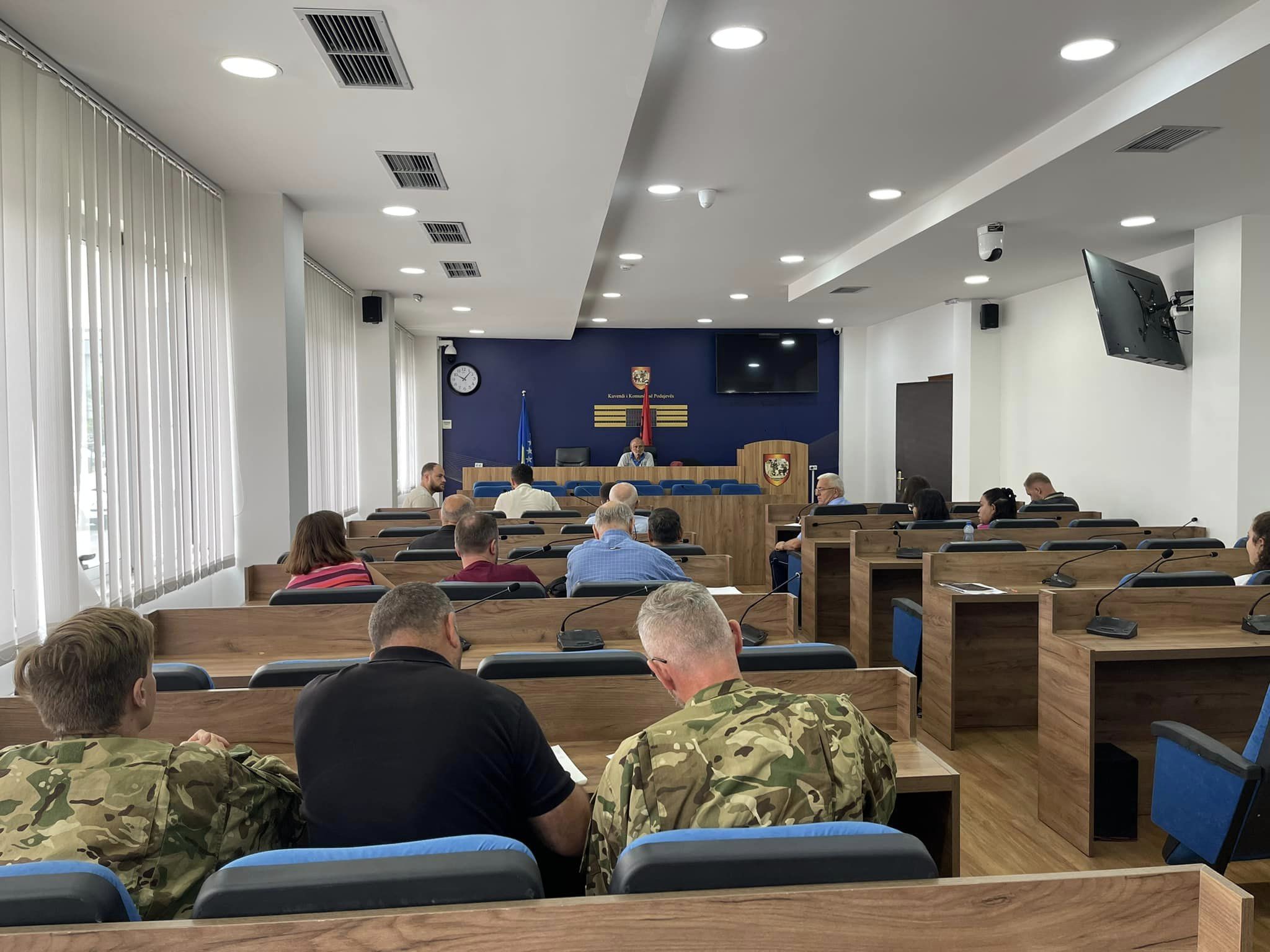 U mbajt mbledhja e Komitetit për Komunitete në Komunën e Podujevës