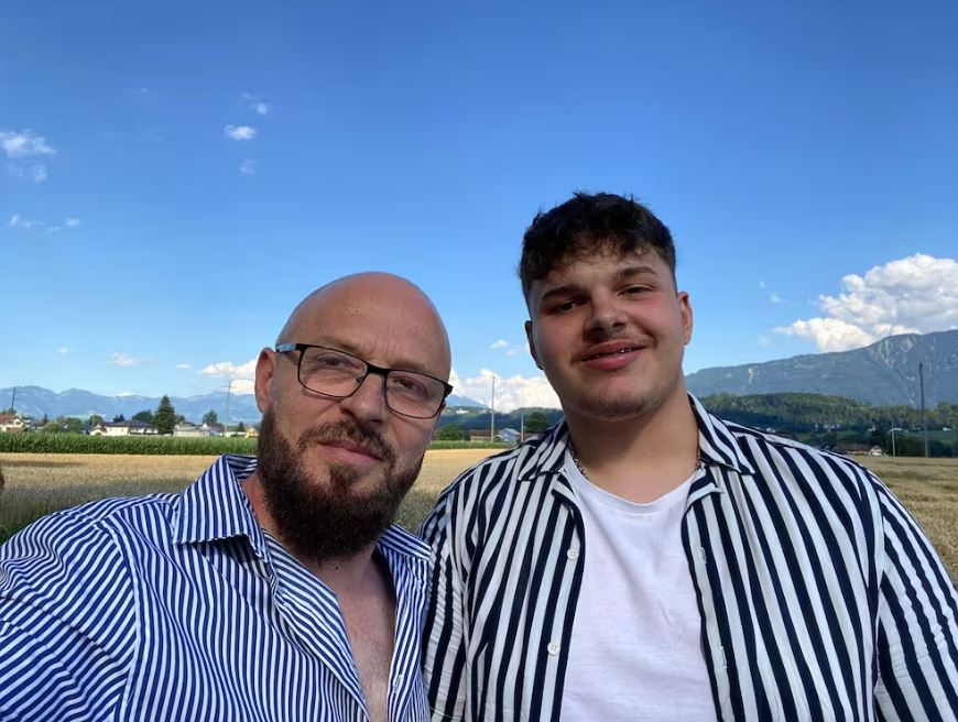 Sot varroset në Kosovë 18 vjeçari që vdiq në një aksident në Zvicër