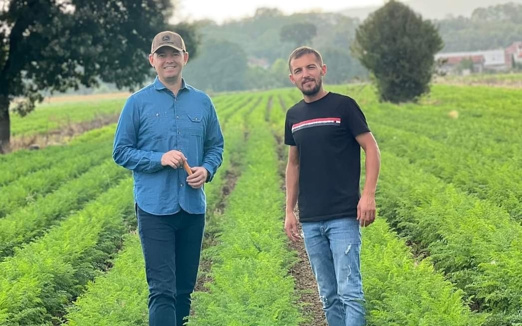 Fermeri nga Podujeva përfiton mbi 94 mijë euro nga Ministria e Bujqësisë: “M’u mbushën sytë me lotë”