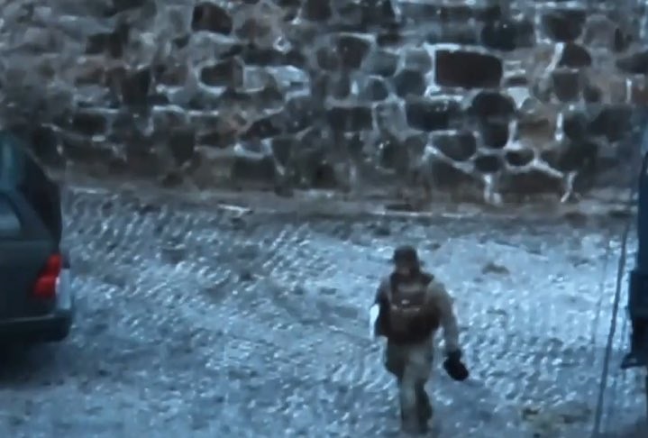 Sulmuesi i arrestuar serb i Zveçanit vazhdon të trajtohet në QKUK